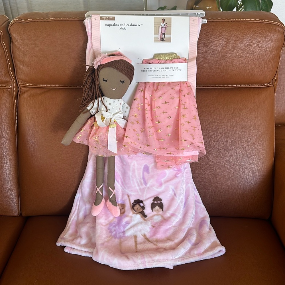 Cupcakes & Cashmere kids child 4-5 ballerina doll, tutu skirt and blanket